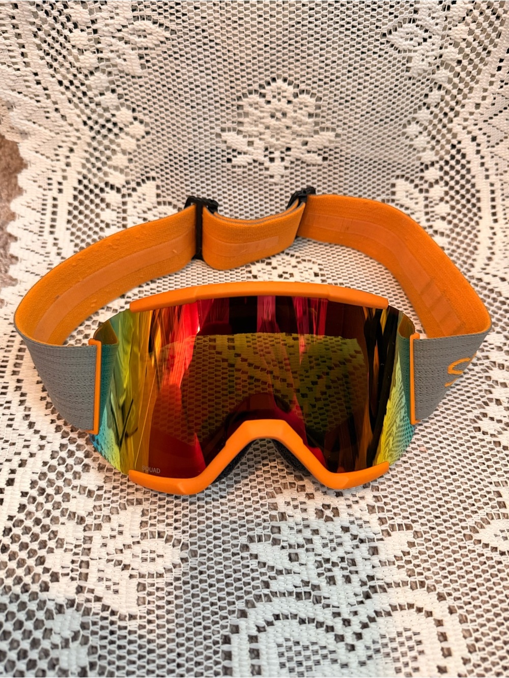Smith Squad snow goggles
